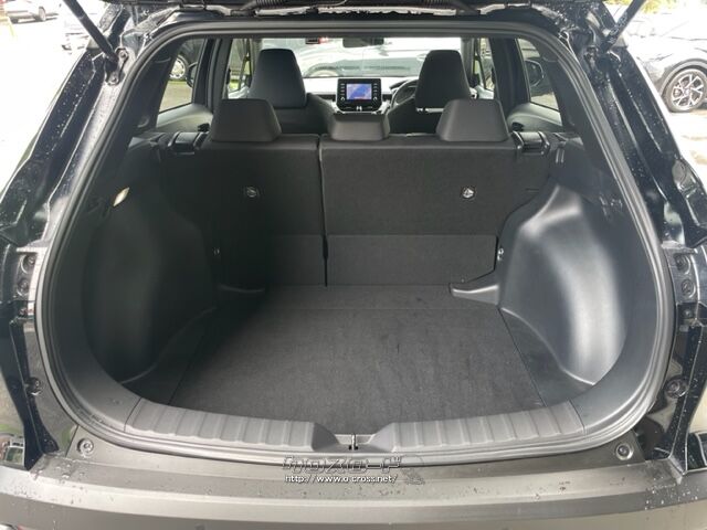 荷室スペースも広々 トヨタ カローラクロス