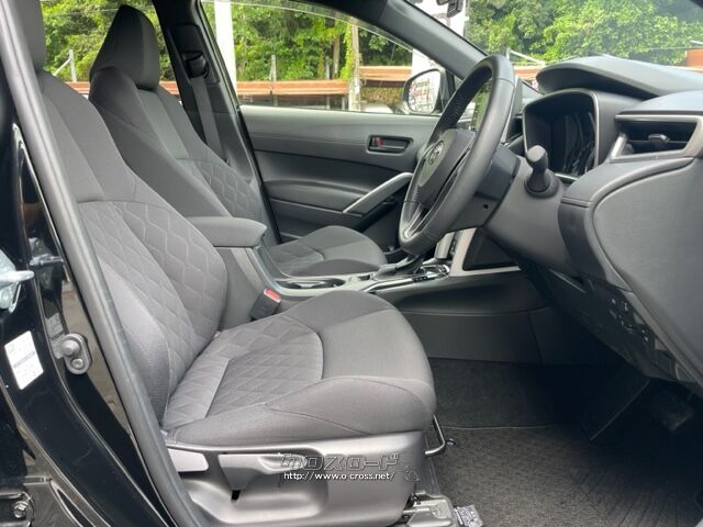 「お問合せはユーポスコザ店まで/098-934-8277お待ちしております」 トヨタ カローラクロス