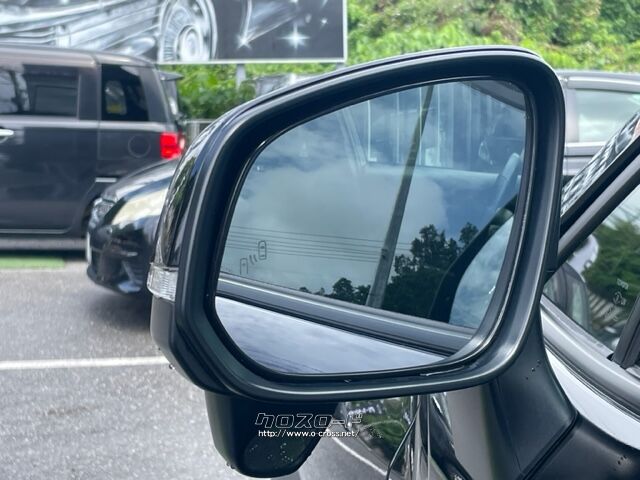 「お問合せはユーポスコザ店まで/098-934-8277お待ちしております」 トヨタ カローラクロス