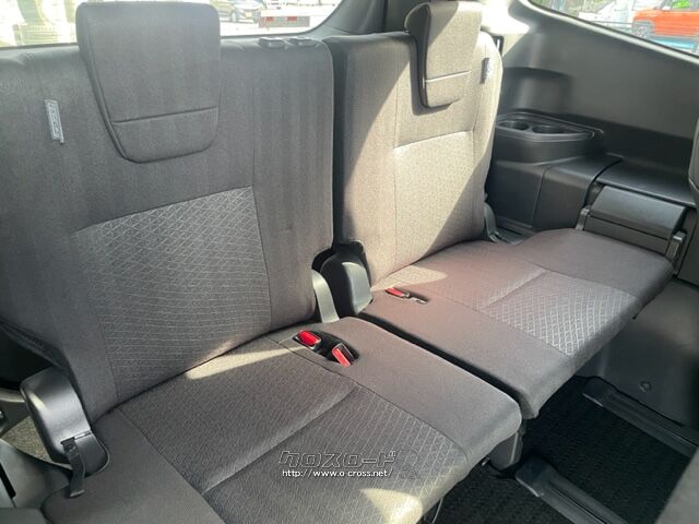 3列目も快適です トヨタ ヴォクシー