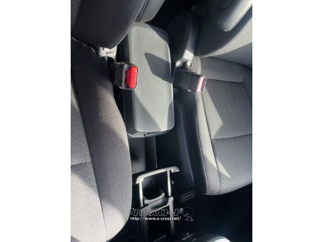 「お問合せはユーポスコザ店まで/098-934-8277お待ちしております」 トヨタ ヴォクシー