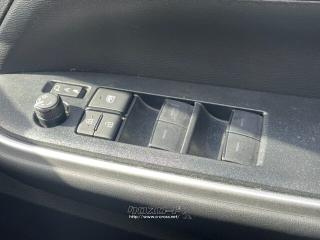 「お問合せはユーポスコザ店まで/098-934-8277お待ちしております」 トヨタ ヴォクシー