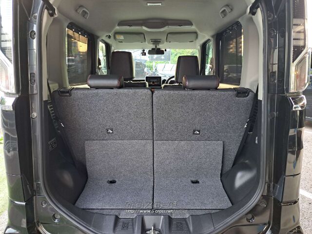 荷室スペースも広々 スズキ スペーシア