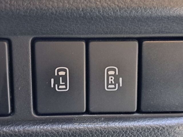 両側パワースライドドアです スズキ スペーシア