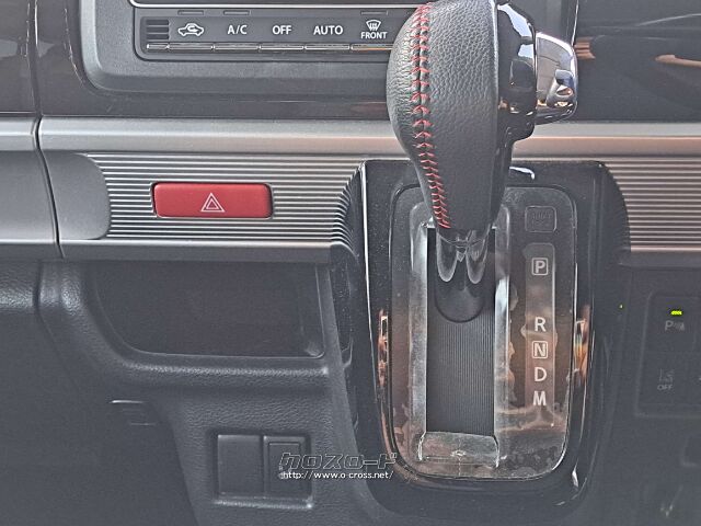 「お問合せはユーポスコザ店まで/098-934-8277お待ちしております」 スズキ スペーシア