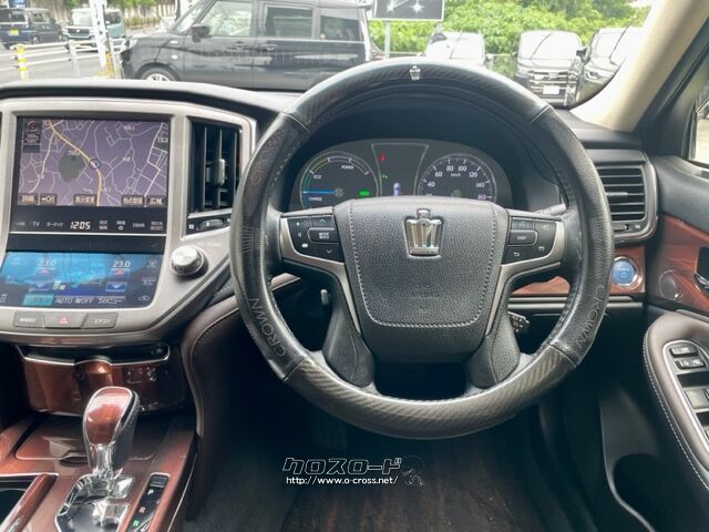 是非ご来店して乗り込んでみて下さい トヨタ クラウンロイヤル