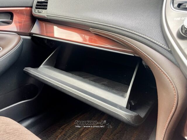 「お問合せはユーポスコザ店まで/098-934-8277お待ちしております」 トヨタ クラウンロイヤル