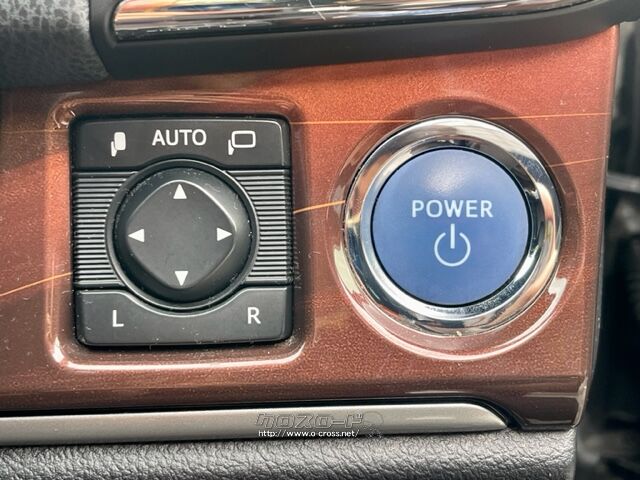 「お問合せはユーポスコザ店まで/098-934-8277お待ちしております」 トヨタ クラウンロイヤル