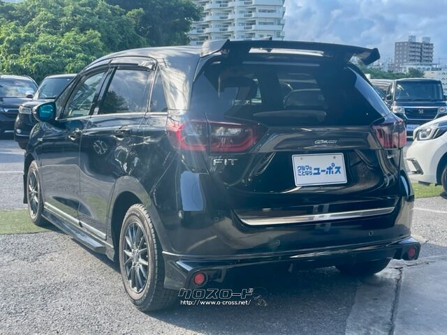 気になる燃費はJC08モード燃費35.0km/リットル ホンダ フィット