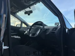 トヨタ プリウスα