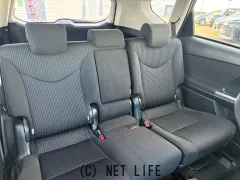 トヨタ プリウスα