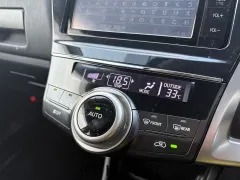 トヨタ プリウスα