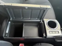 トヨタ プリウスα