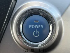 トヨタ プリウスα