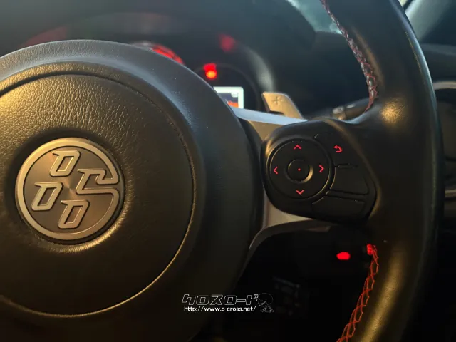 ハンドル右でディスプレイ操作できます トヨタ 86