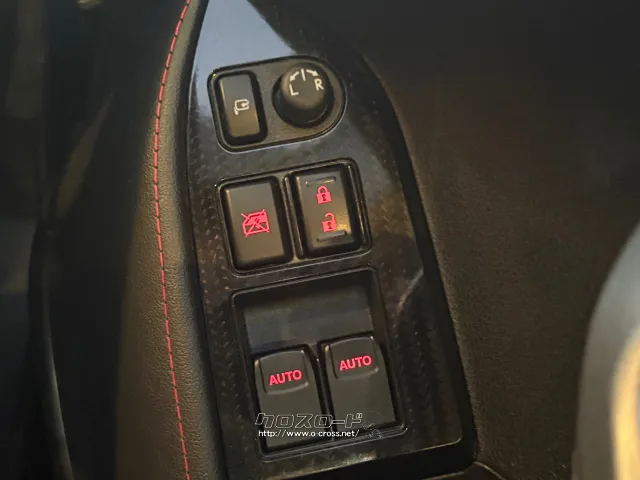 お問い合わせはユーポスコザ店まで!098-934-8277 トヨタ 86