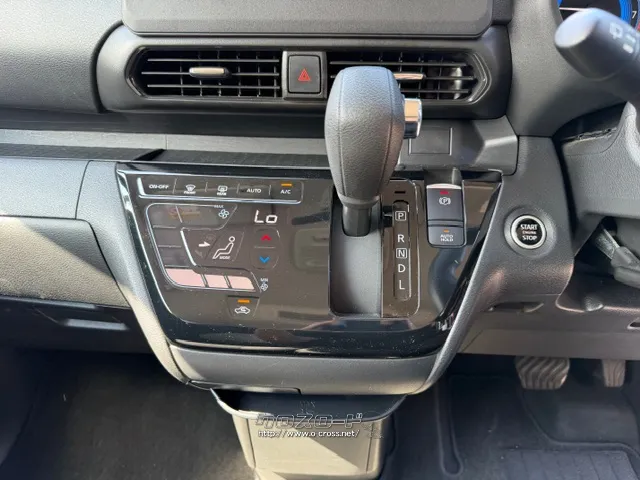 「お問合せはユーポスコザ店まで/098-934-8277お待ちしております」 日産 ルークス