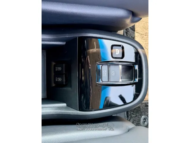 「お問合せはユーポスコザ店まで/098-934-8277お待ちしております」 ホンダ ステップワゴン