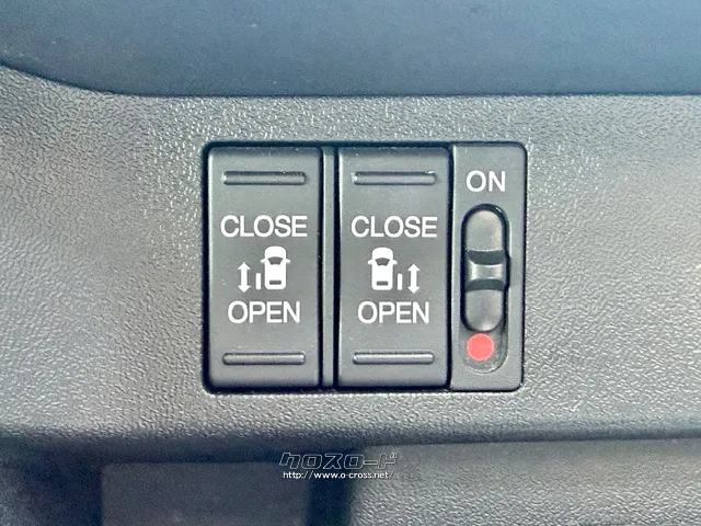 「お問合せはユーポスコザ店まで/098-934-8277お待ちしております」 ホンダ ステップワゴン