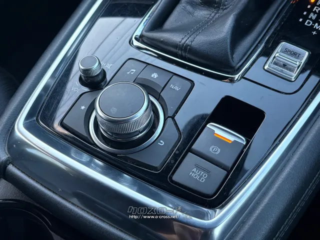 「お問合せはユーポスコザ店まで/098-934-8277お待ちしております」 マツダ CX-8