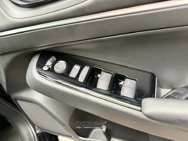 「お問合せはユーポスコザ店まで/098-934-8277お待ちしております」 ホンダ ヴェゼル