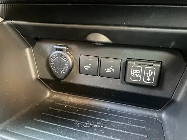 「お問合せはユーポスコザ店まで/098-934-8278お待ちしております」 ダイハツ ロッキー