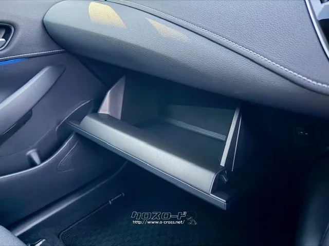 ☆ご覧頂きありがとうございます。ユーポスでは試乗も可能です! トヨタ カローラスポーツ