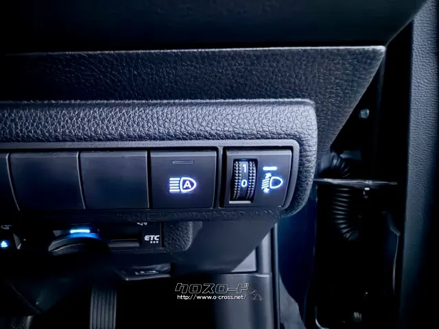 ☆ご覧頂きありがとうございます。ユーポスでは試乗も可能です! トヨタ カローラスポーツ