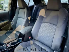 トヨタ カローラスポーツ