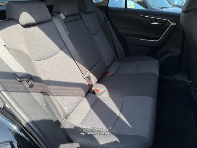 ★ユーポス全店の車両をコザ店でご覧頂く事も可能です! トヨタ RAV4