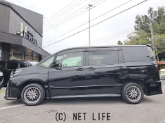 トヨタ ヴォクシー