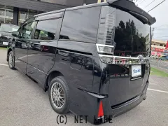 トヨタ ヴォクシー