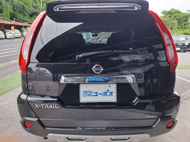 荷物の積み込みが楽々な大きいバックドア 日産 エクストレイル