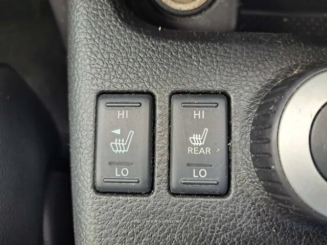 お問合せはユーポスコザ店まで/098-934-8277/お待ちしております 日産 エクストレイル