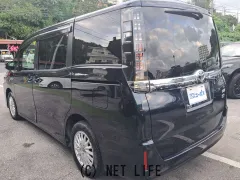 トヨタ ヴォクシー