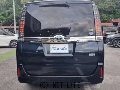 トヨタ ヴォクシー