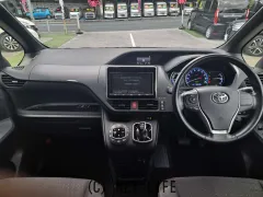 トヨタ ヴォクシー