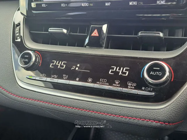 クチコミ高評価を獲得!お問い合わせはユーポスコザ店まで!098-934-8277 トヨタ カローラスポーツ