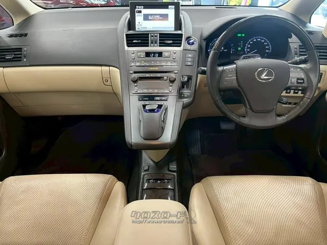 上質との調和も備えたクルマを目指して開発された「HS250h」 レクサス HS