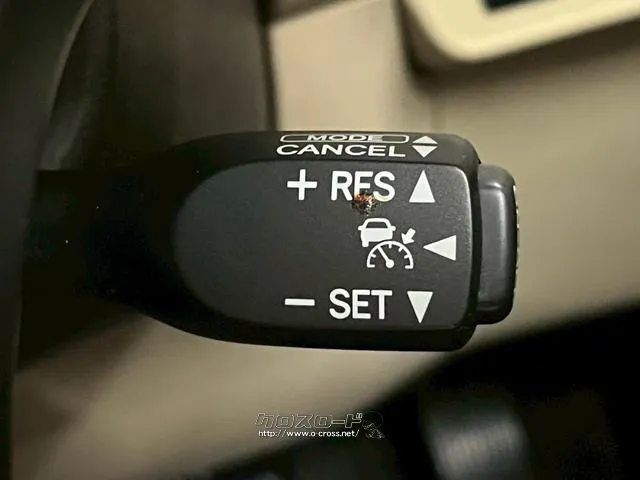 【クルーズコントロール】高速道路など長距離ドライブ時の疲労軽減に役立ちます。 レクサス HS