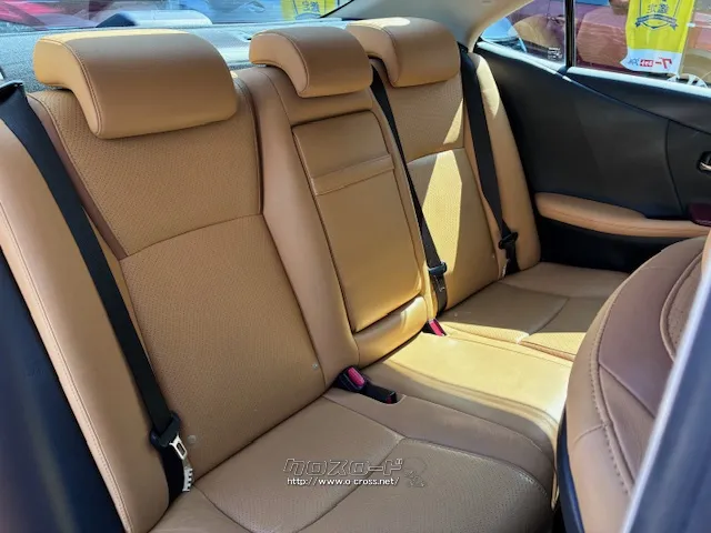 リアシートの状態は良好で快適にお乗りいただけます。 レクサス HS