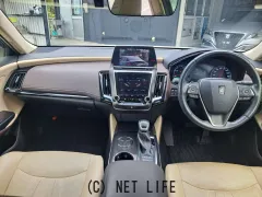 トヨタ クラウン