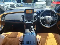 トヨタ クラウン