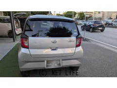 ダイハツ ミライース