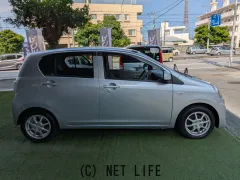 ダイハツ ミライース