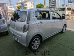ダイハツ ミライース