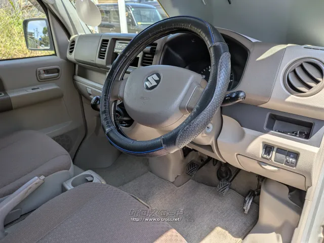 稀少のミッション車ですヨ…!!運転が楽しくなります。燃費にも貢献いたします! スズキ エブリイ