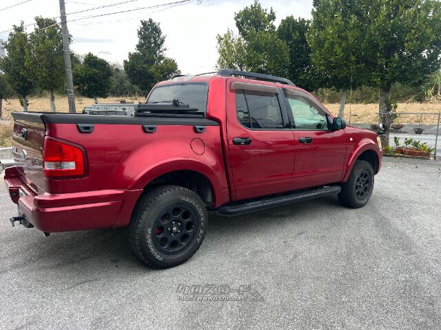 フォード エクスプローラースポーツトラック