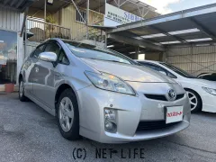 トヨタ プリウス