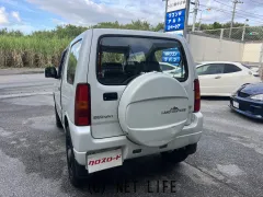 スズキ ジムニー